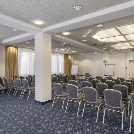 Holiday Inn Munich Unterhaching By Ihg Dış mekan fotoğraf