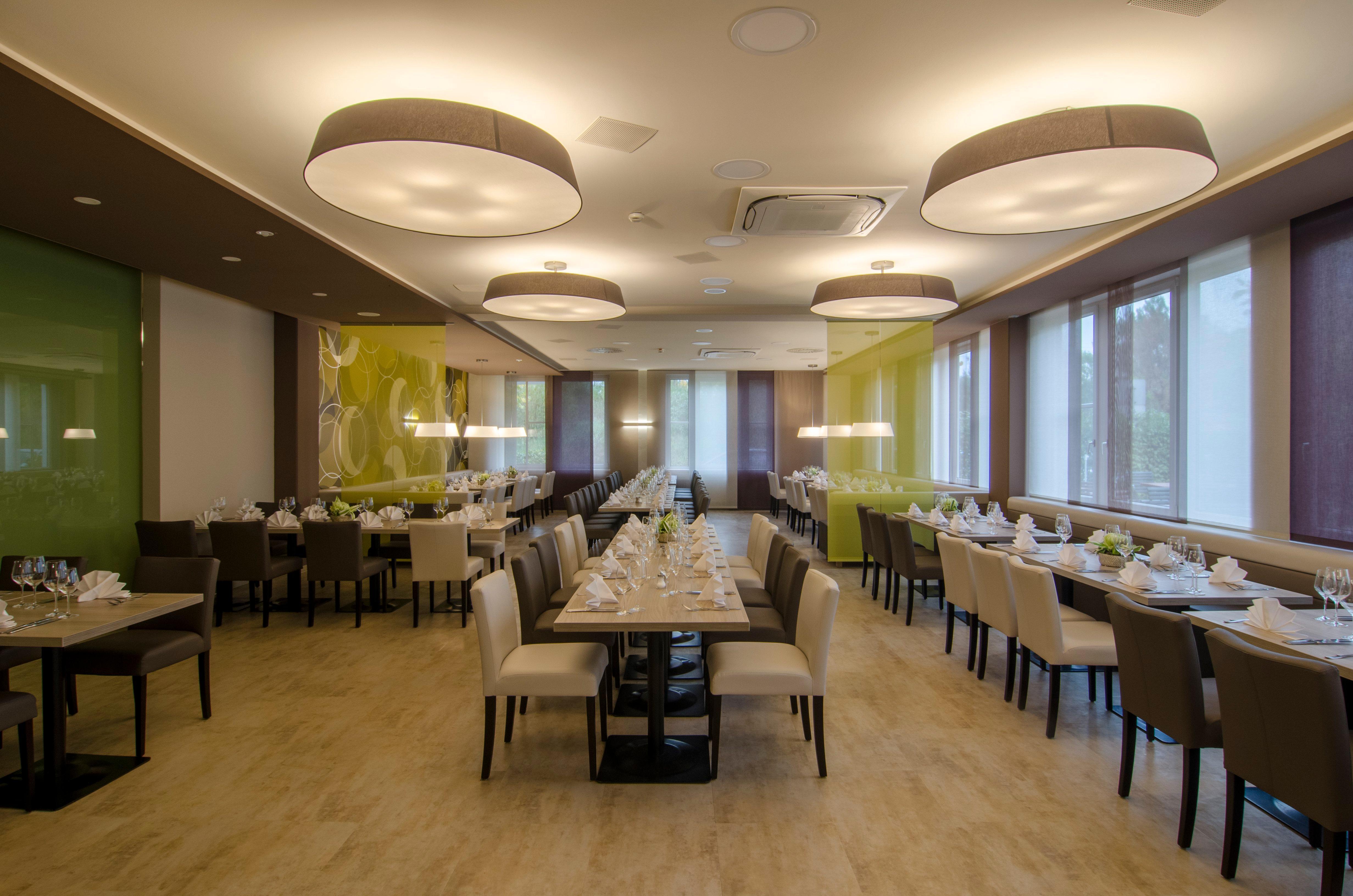 Holiday Inn Munich Unterhaching By Ihg Dış mekan fotoğraf