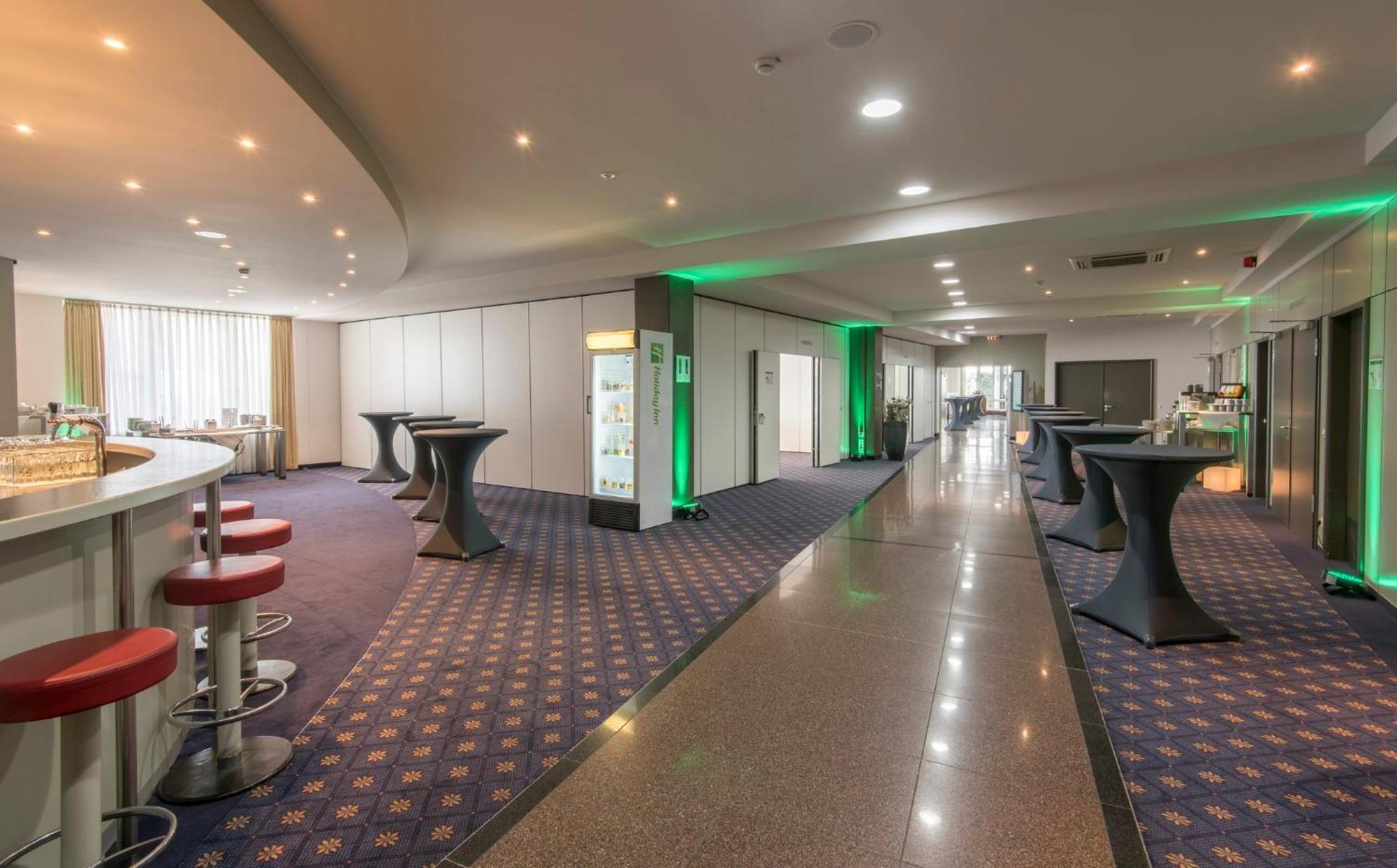 Holiday Inn Munich Unterhaching By Ihg Dış mekan fotoğraf